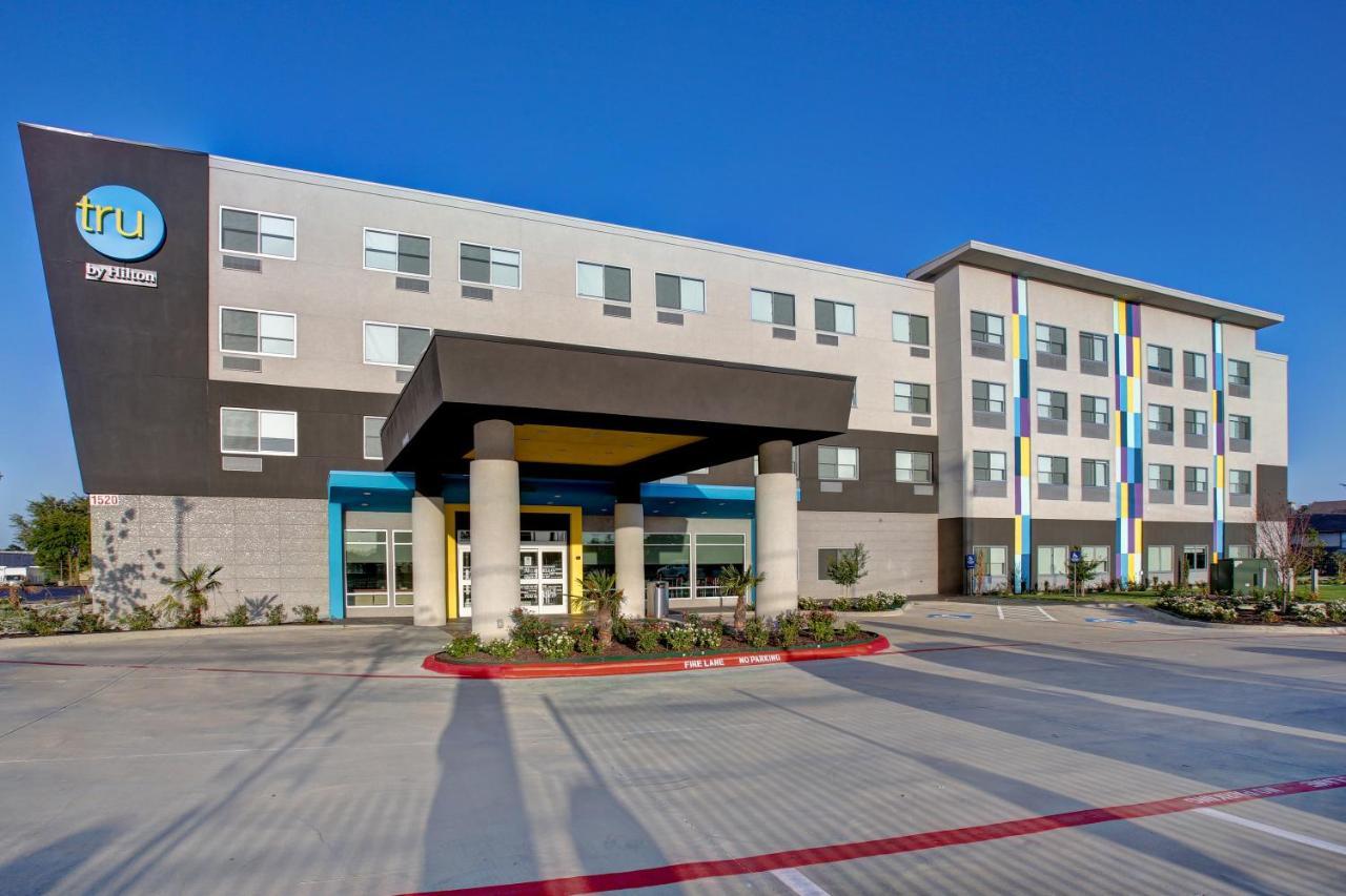 Tru By Hilton Grand Prairie Otel Dış mekan fotoğraf